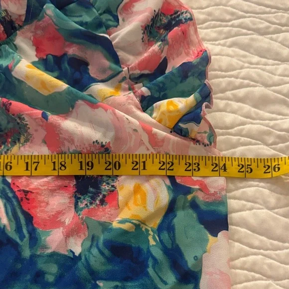 BiBi Multicolor Floral Ruffle Top - Picture 6 of 7